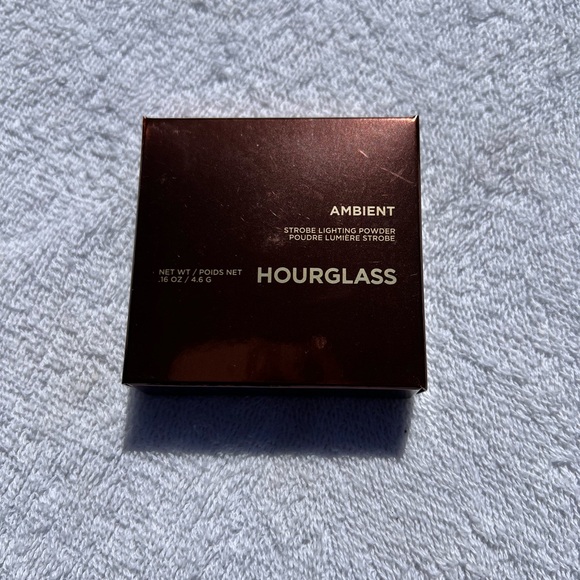 ✨NIB Hourglass Ambient Strobe Light Color: Euphoric✨ - Picture 4 of 5